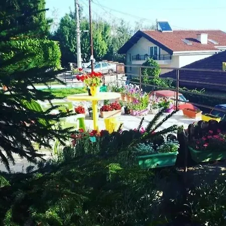 Lovely Place With A View Of Daire