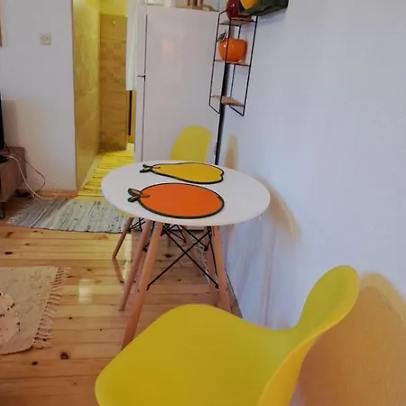 Lovely Place With A View Of Lägenhet *