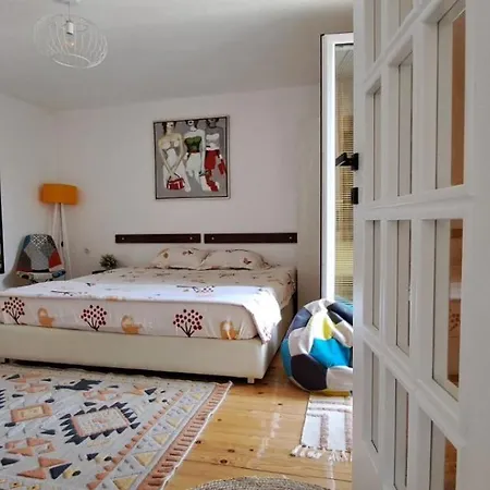 Lägenhet Lovely Place With A View Of *