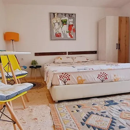 Lovely Place With A View Of Lägenhet Skopje