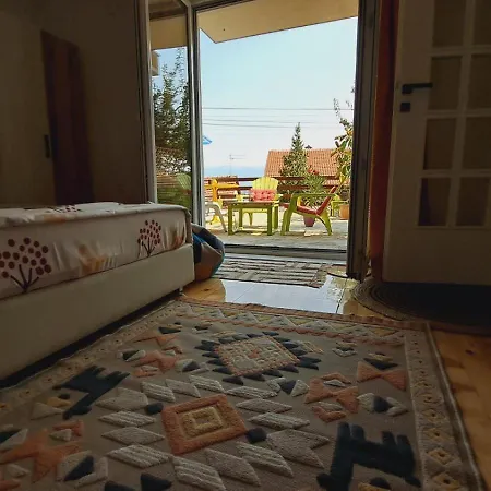 Daire Lovely Place With A View Of *