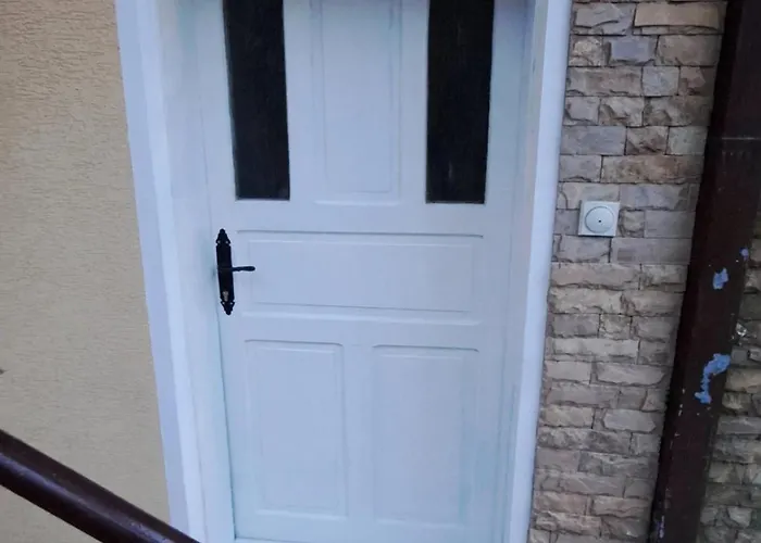 Lovely Place With A View Of Апартаменты *