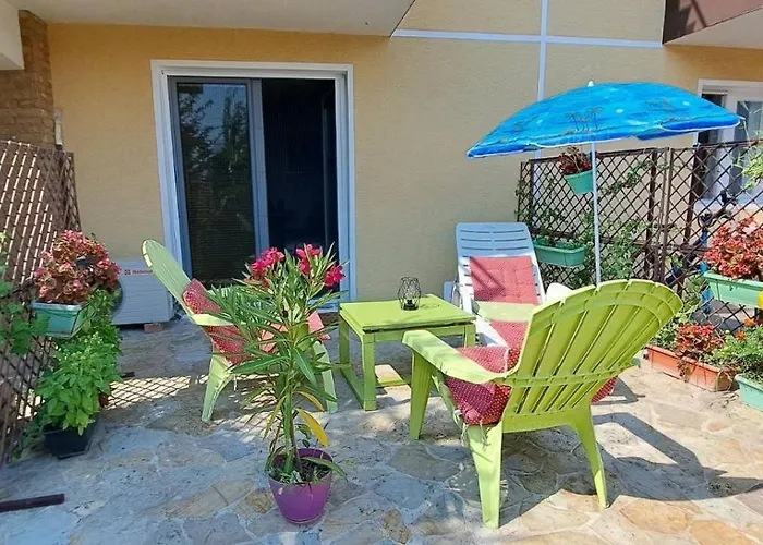 Апартаменты Lovely Place With A View Of