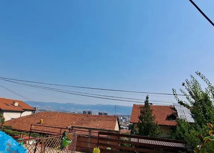 Lovely Place With A View Of Апартаменты *