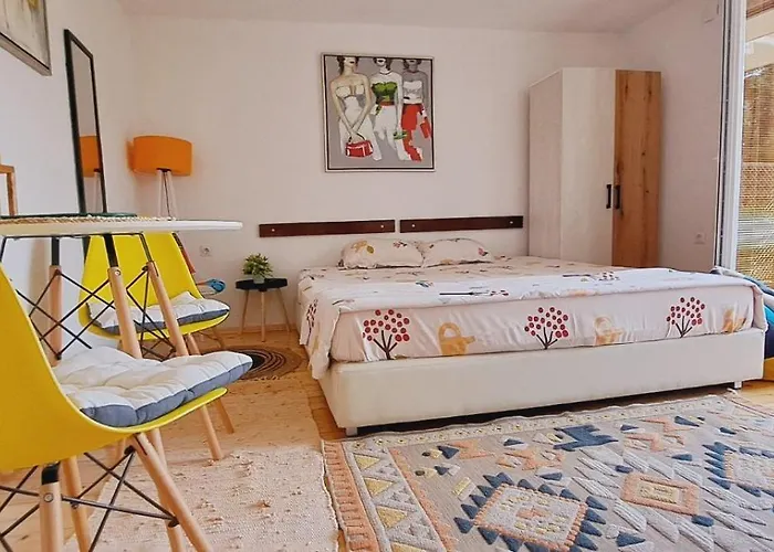 Lovely Place With A View Of Апартаменты Скопье