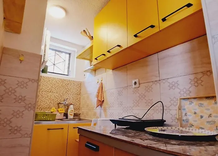 Lovely Place With A View Of Апартаменты *