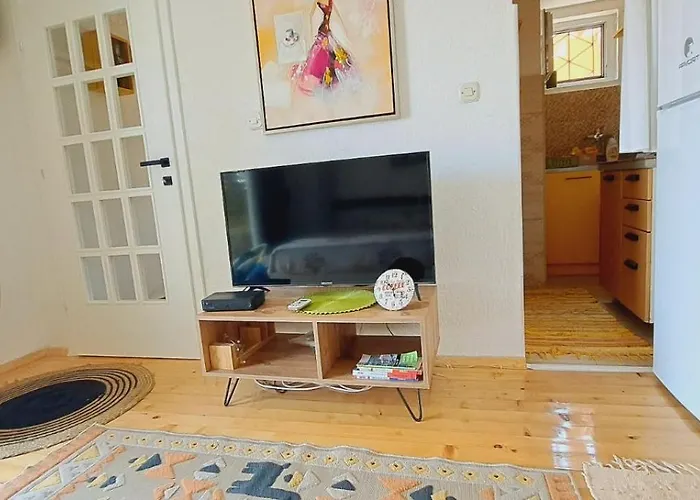 Апартаменты Lovely Place With A View Of